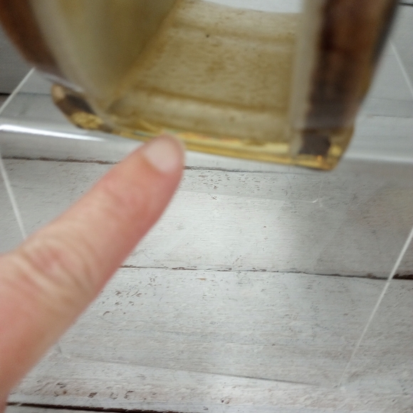 Vintage Retro MCM Lucite / Acrylic Circular Napkin Holder w/ Dry Flowers Rattan - Picture 5 of 8